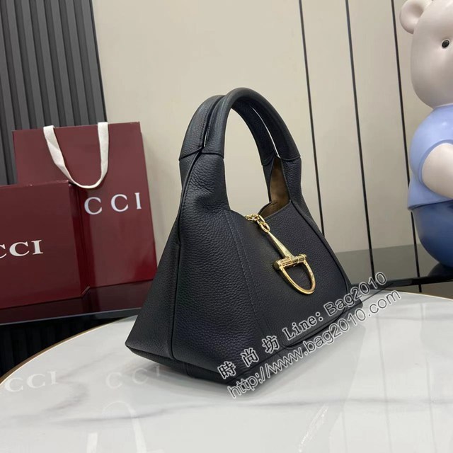 Gucci專櫃古馳最新款Softbit系列肩背包超大半馬銜扣休閒女包 jh2867型號：837467